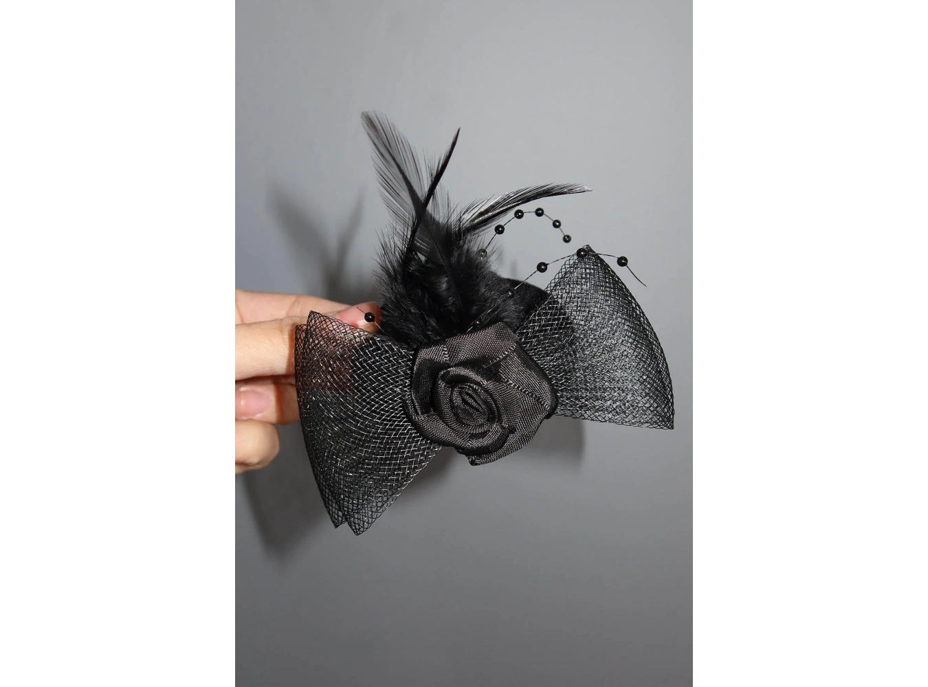 Siyah Renk Çiçek Detaylı Küçük Boy Nikah Şapkası/Vualet Şapka