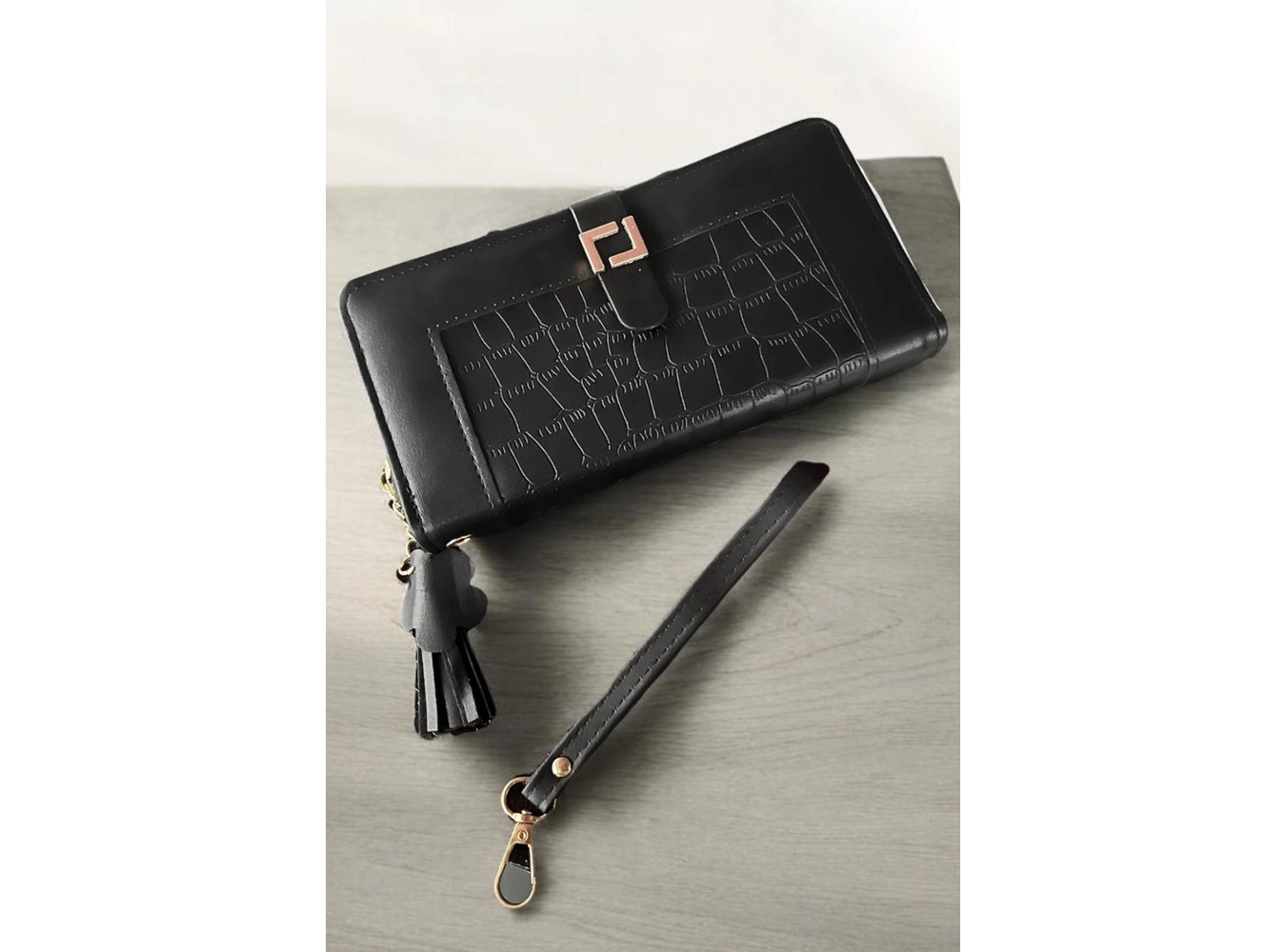 Siyah Renk Deri Kadın Cüzdan