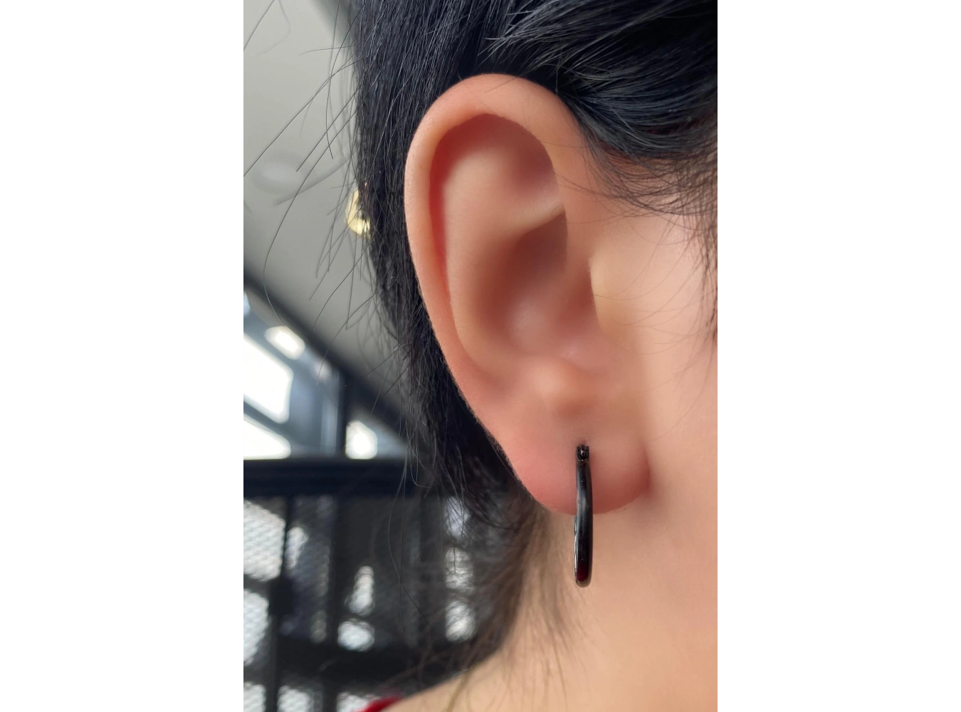 Siyah Renk Halka Çelik Küpe (Çift)