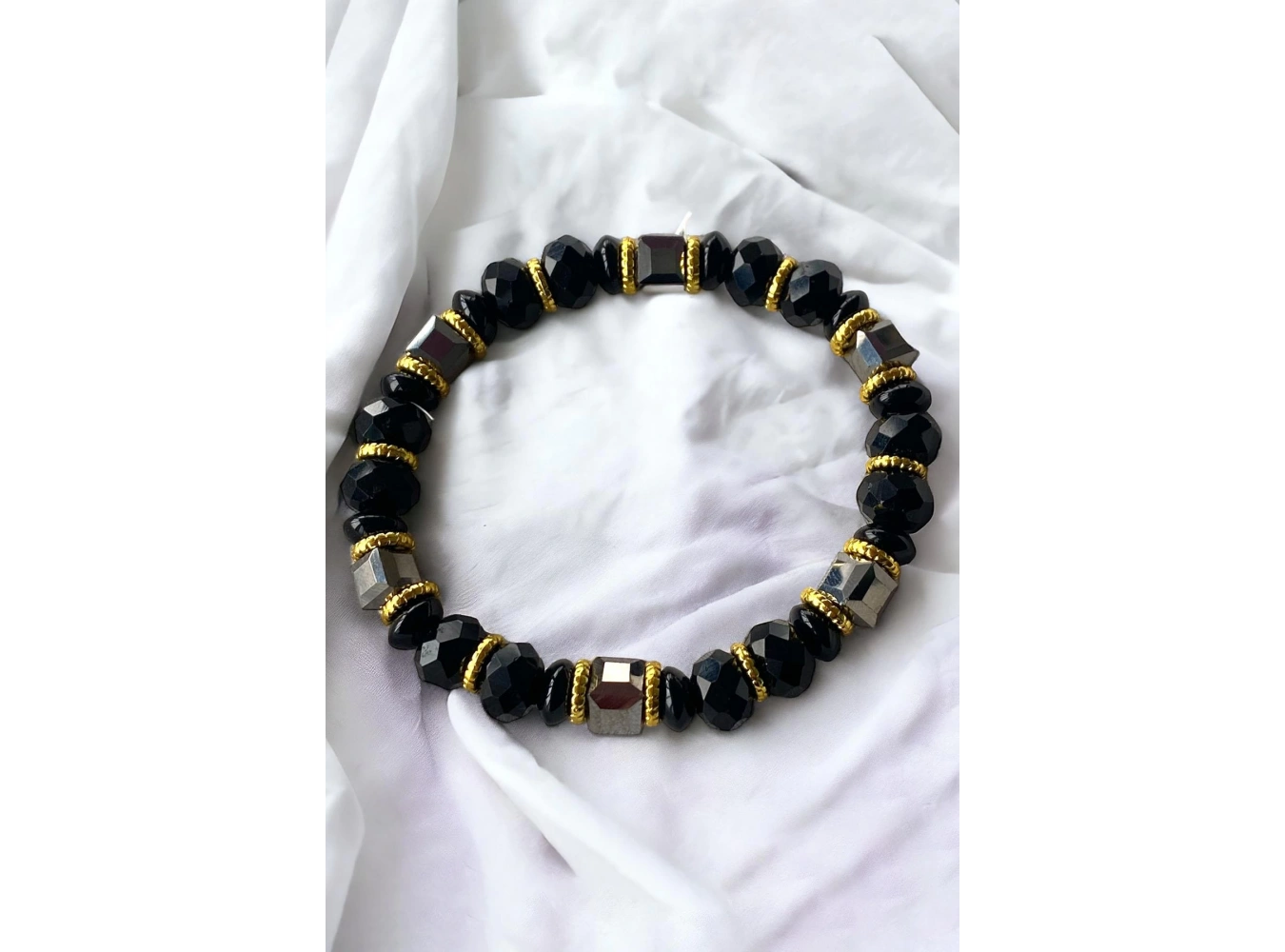 Siyah Renk Hematit Taşlı Erkek Bileklik