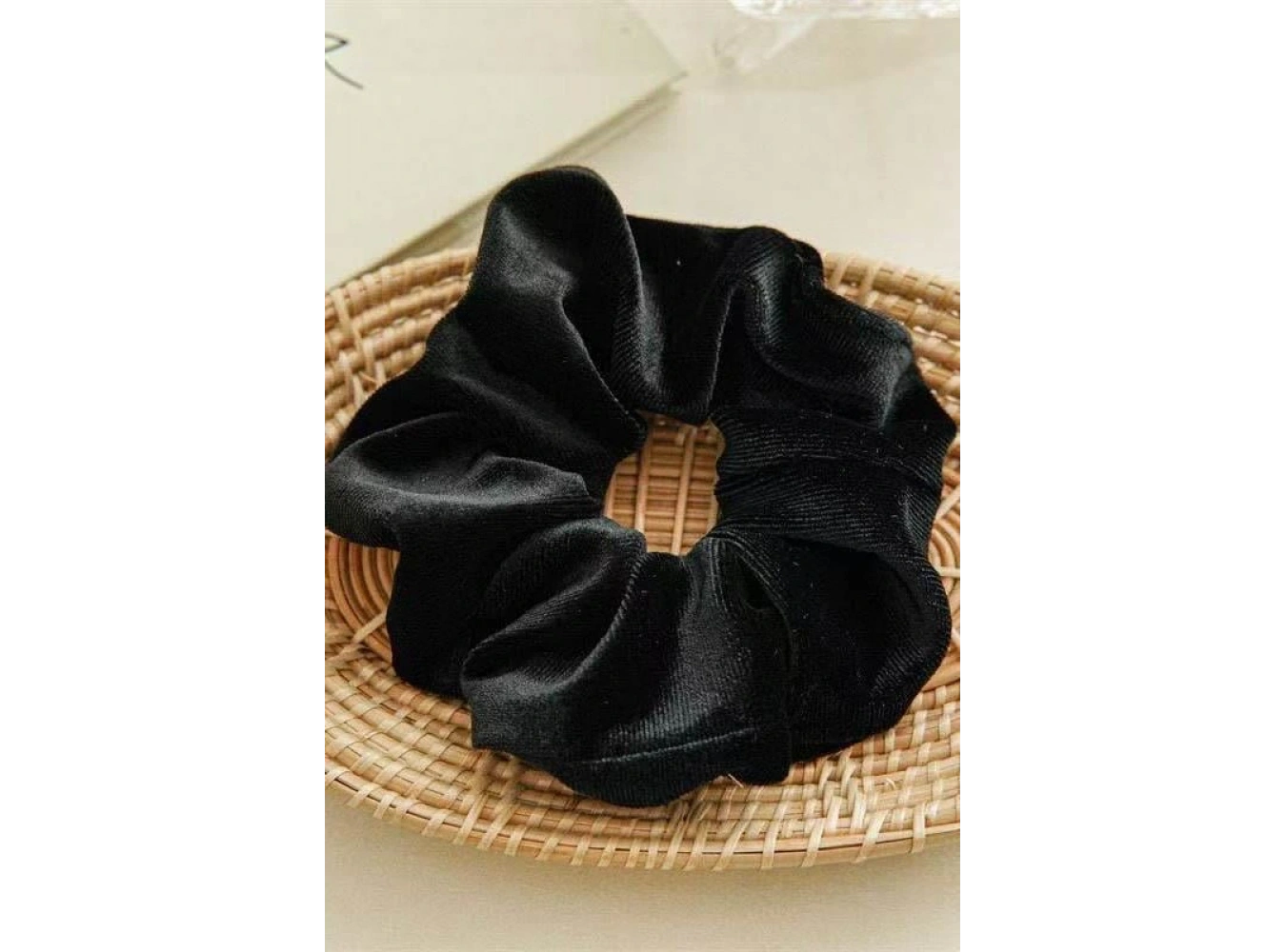 Siyah Renk Kadife Simit Toka