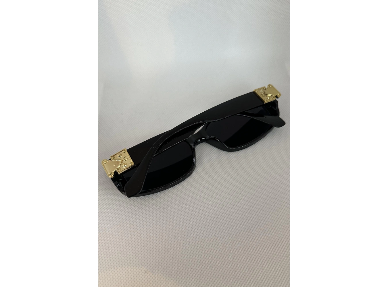 Siyah Renk Kadın Güneş Gözlüğü