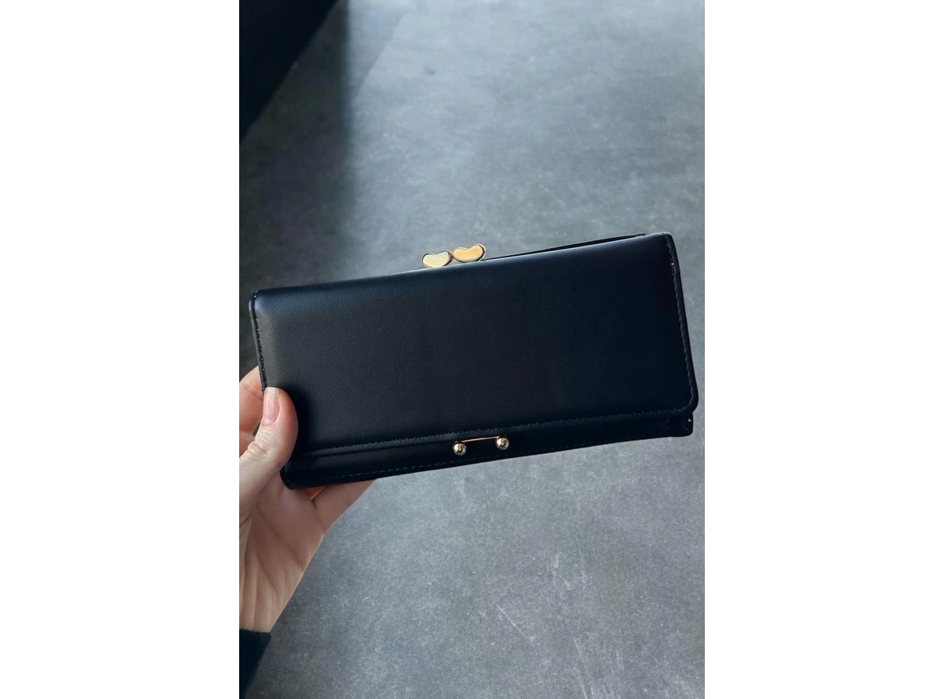 Siyah Renk Kalp Detaylı Kadın Cüzdan