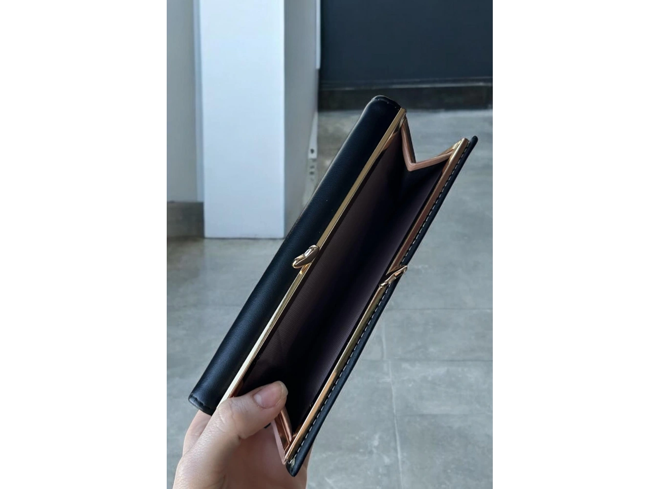 Siyah Renk Kalp Detaylı Kadın Cüzdan