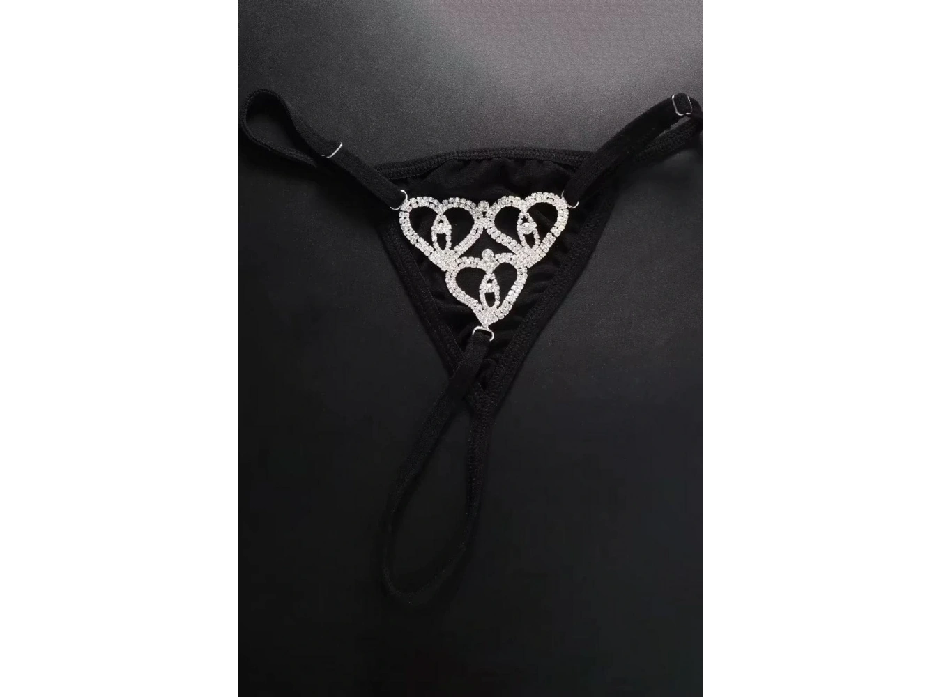 Siyah Renk Kalp Figürlü Taş Detaylı Tanga