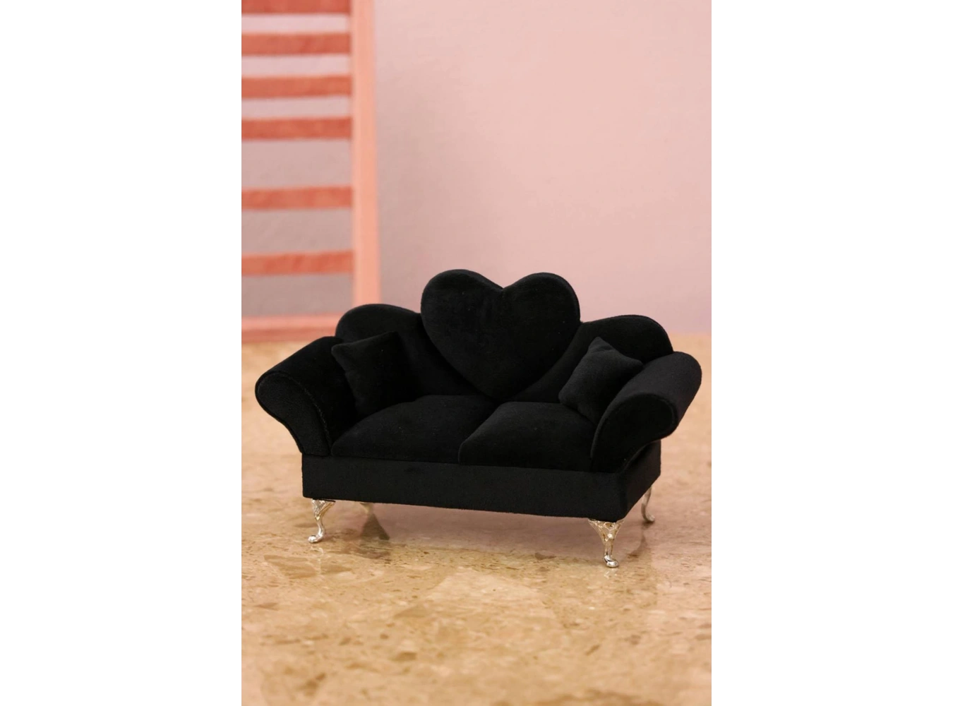 Siyah Renk Koltuk Figürlü Takı Organizeri