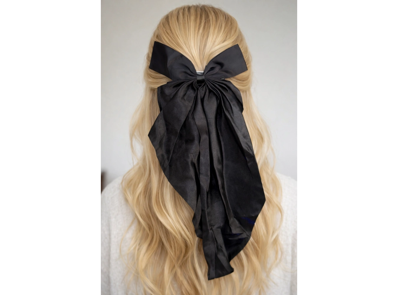 Siyah Renk Kurdele Pens Toka