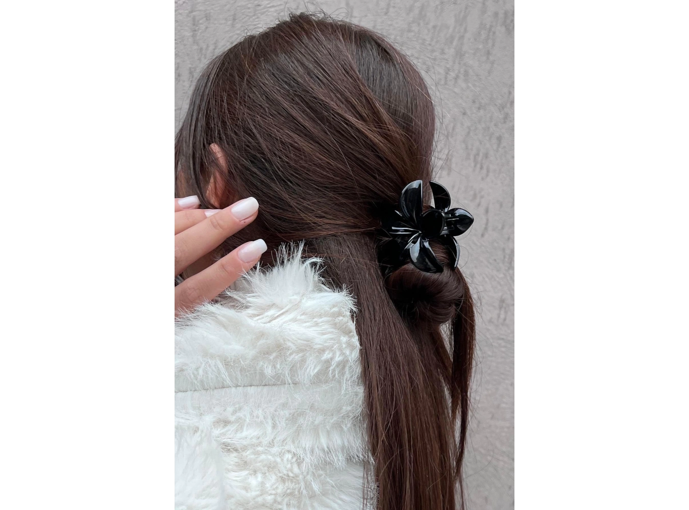 Siyah Renk Lotus Toka (Orta Boy)