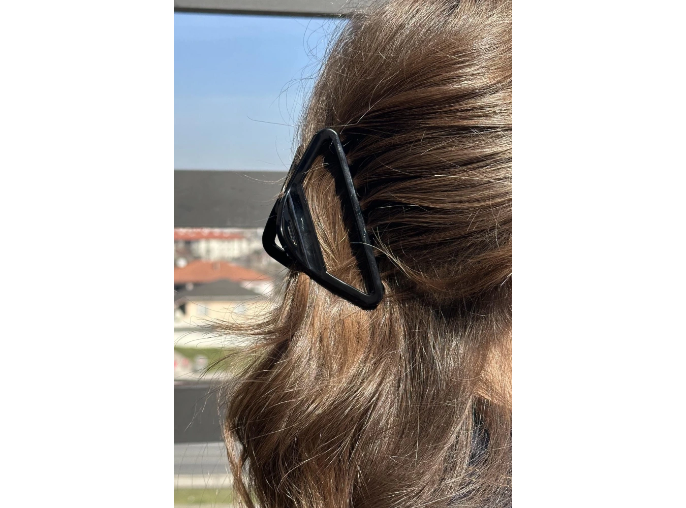 Siyah Renk Mandal Toka