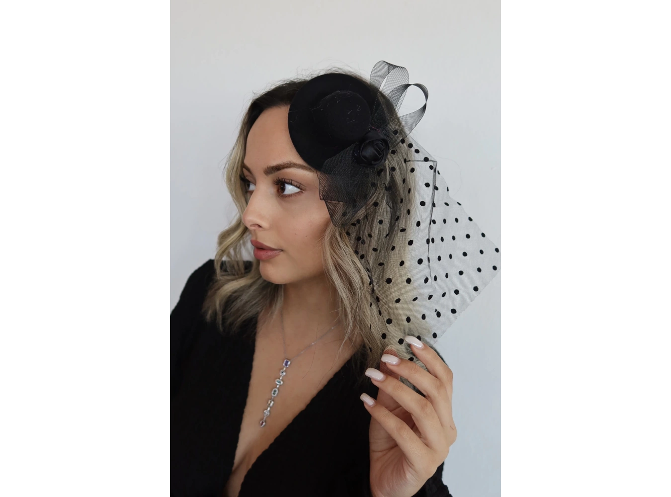 Siyah Renk Nikah Şapkası / Vualet Şapka