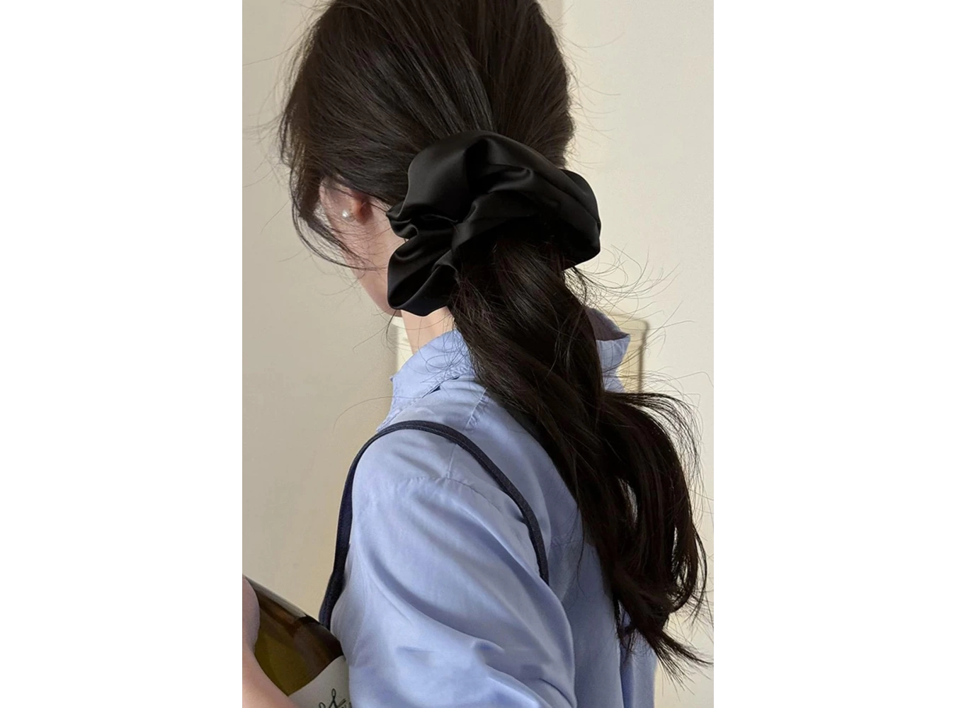 Siyah Renk Saten Simit Toka