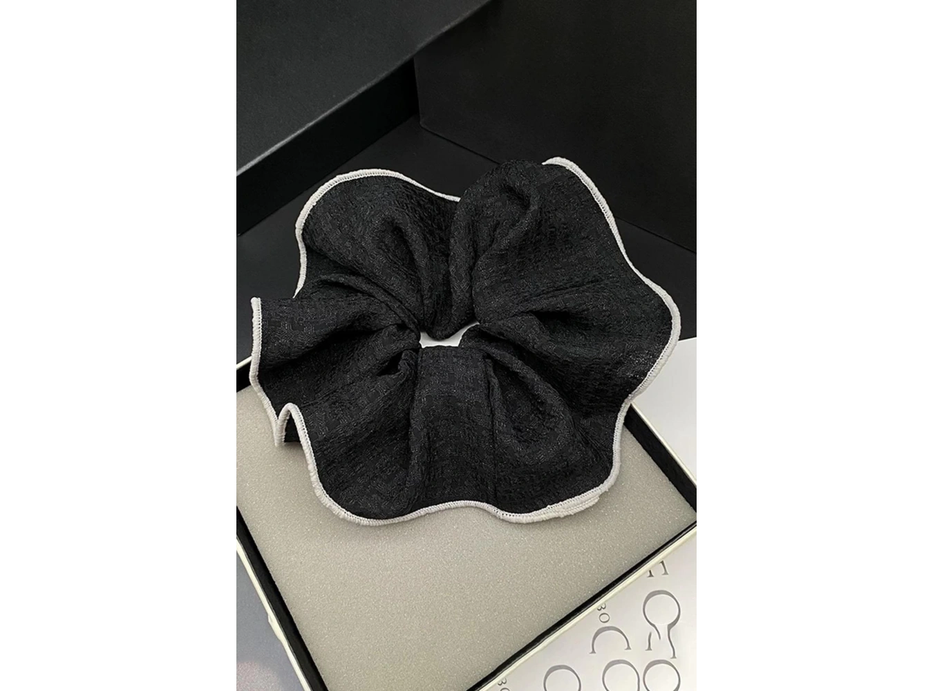 Siyah Renk Simit Toka