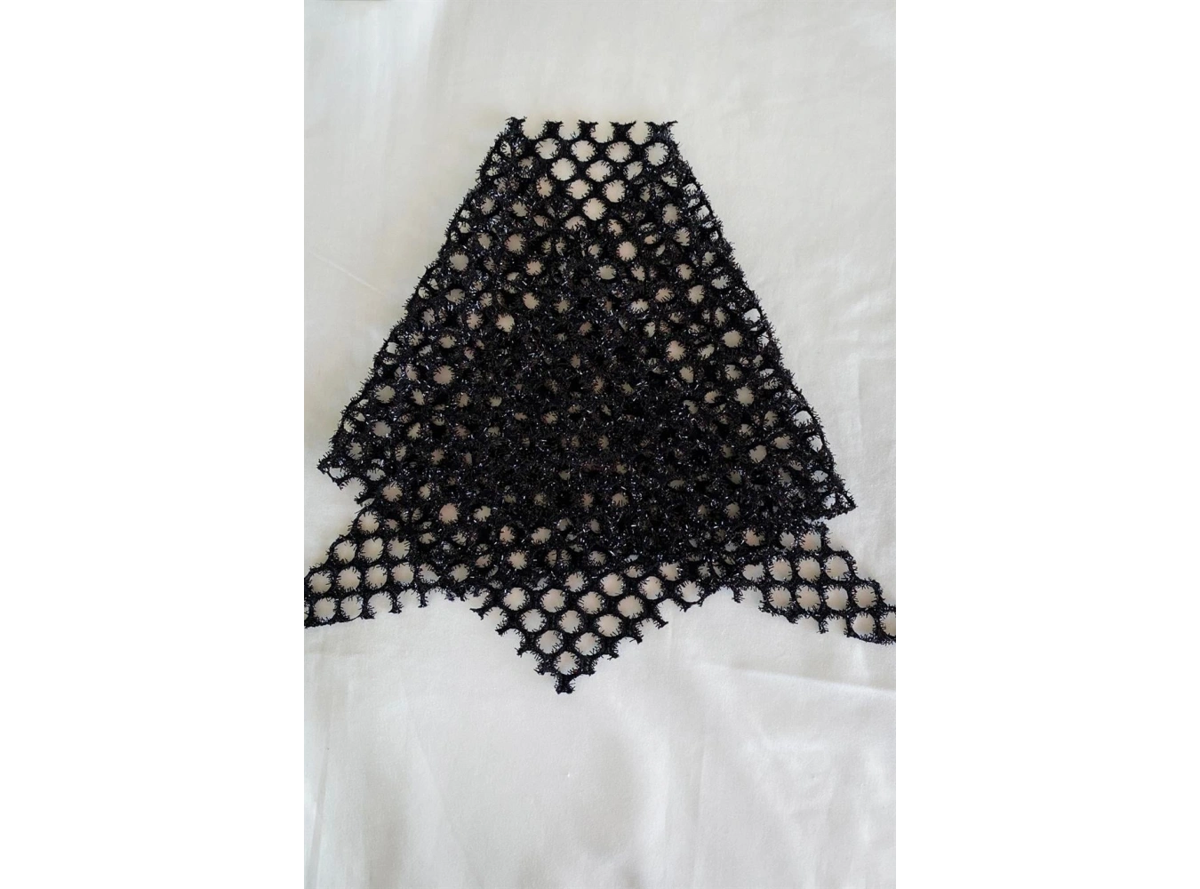 Siyah Renk Simli Fular