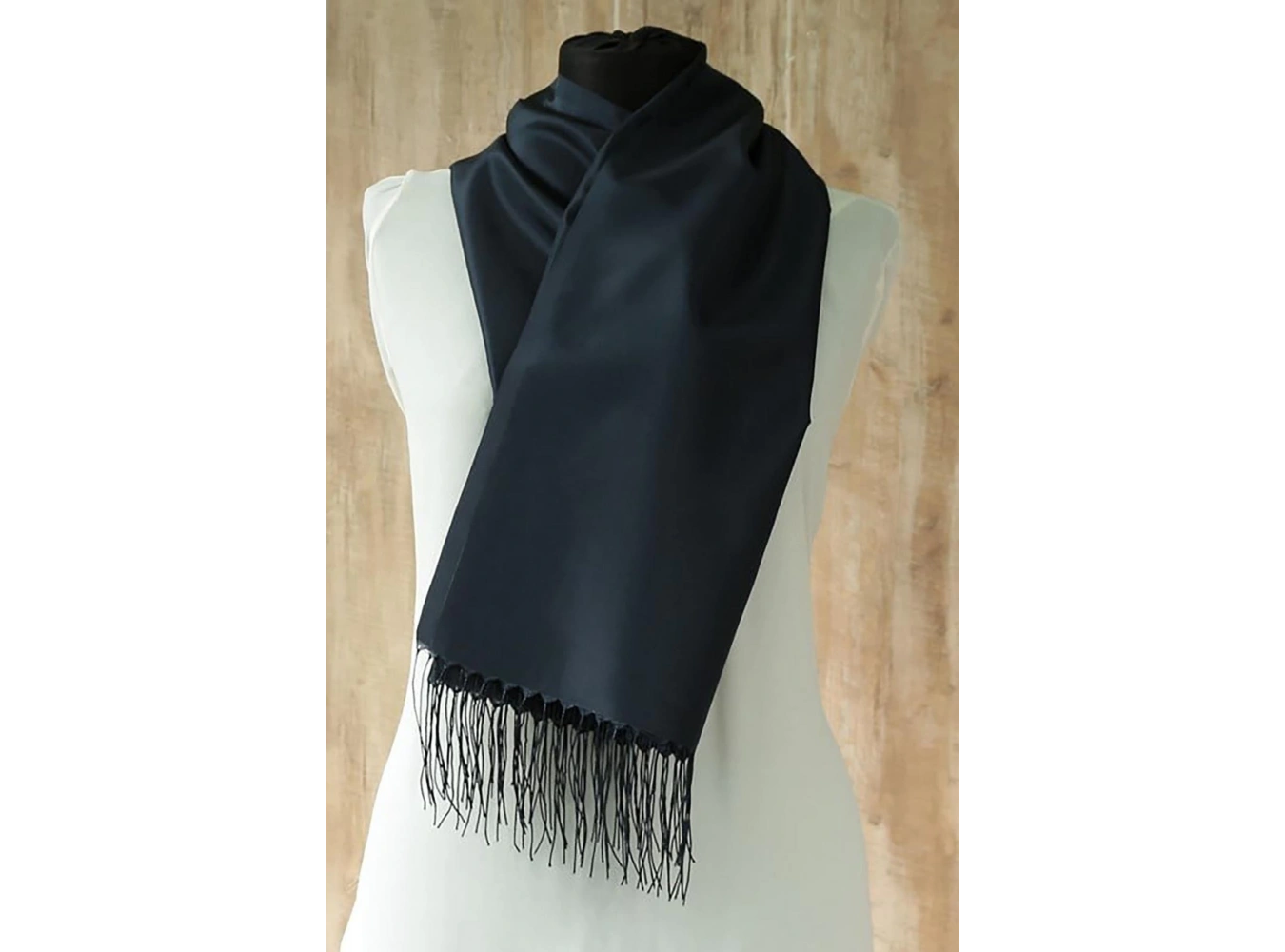 Siyah Renk Tafta Şal