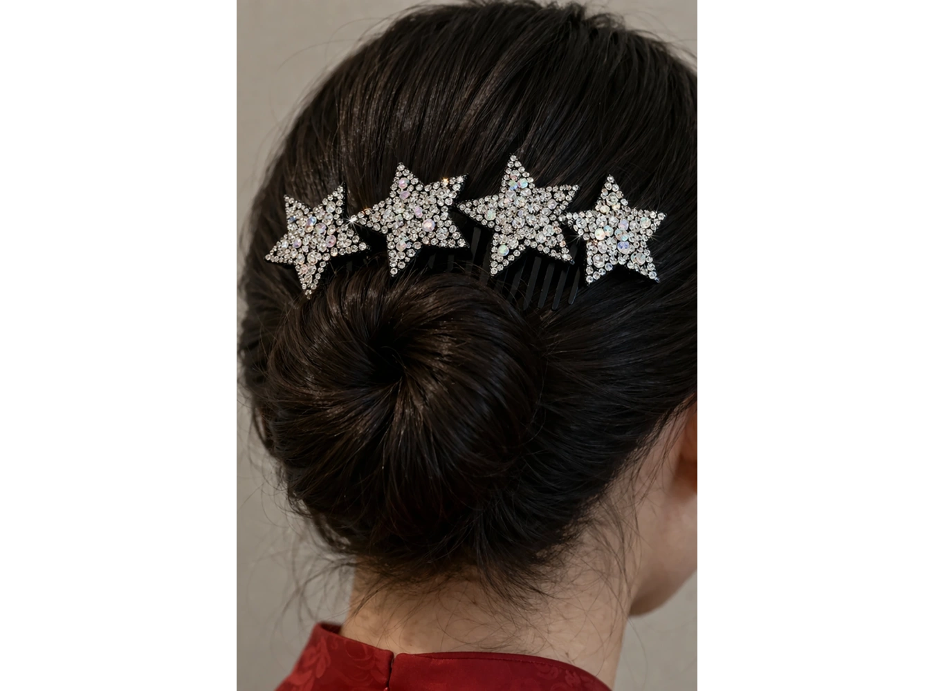 Siyah Renk Taşlı Tarak Yıldız Detaylı Toka