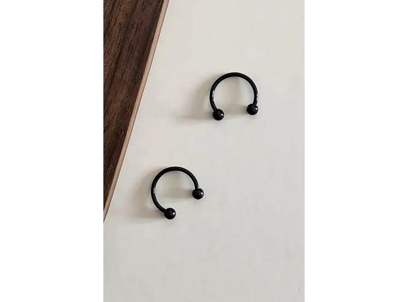 Siyah Renk Unisex Halka Küpe (Çift)