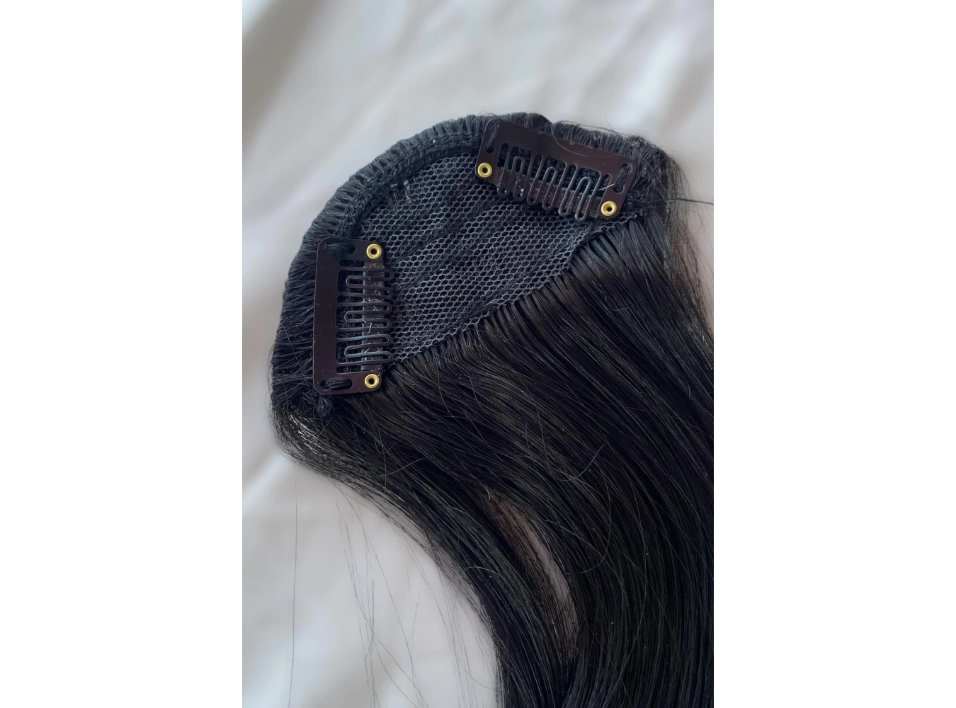 Siyah Renk Uzun Kenarlı Seyrek Takma Kahkül