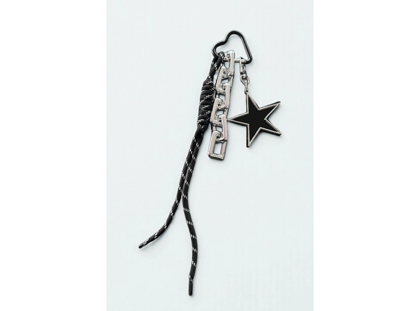 Siyah Renk Yıldız Figürlü Çanta Charm/ Anahtarlık