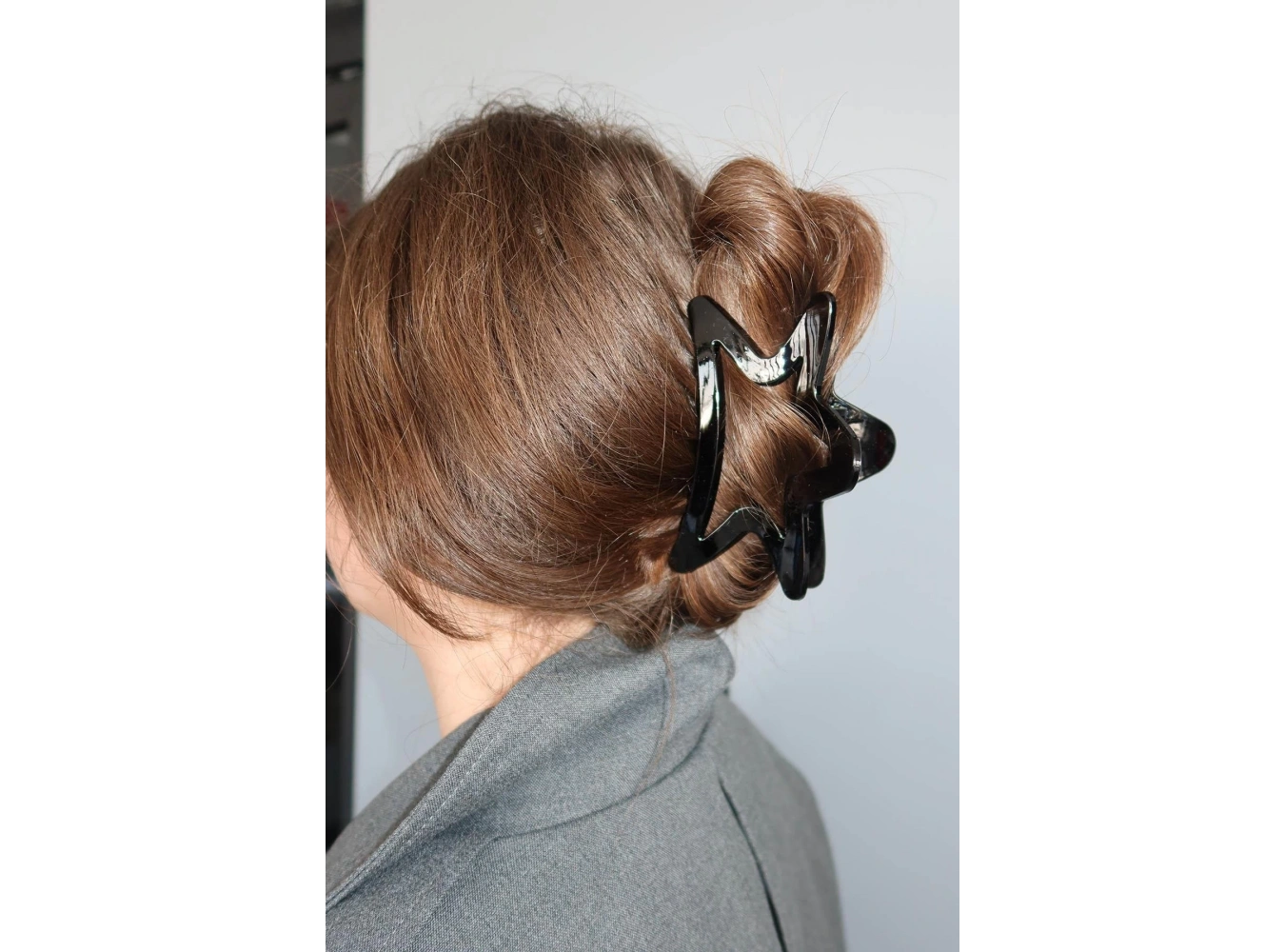 Siyah Renk Yıldız Figürlü Mandal Toka