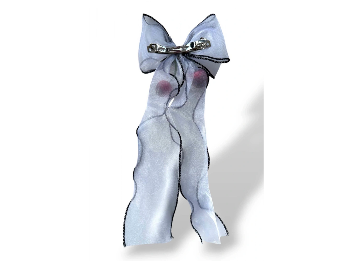 Siyah Ve Beyaz Renk Kiraz Figürlü Otomat Toka