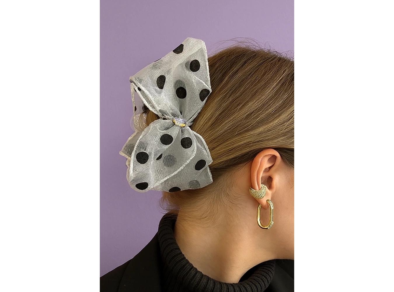 Siyah Ve Beyaz Renk Kurdele Figürlü Mandal Toka