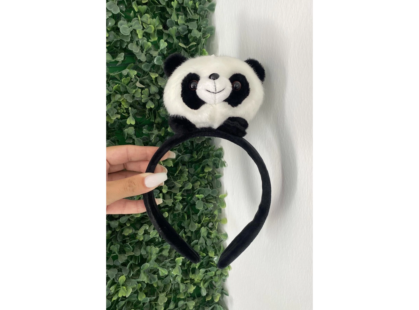 Siyah Ve Beyaz Renk Panda Figürlü Peluş Taç