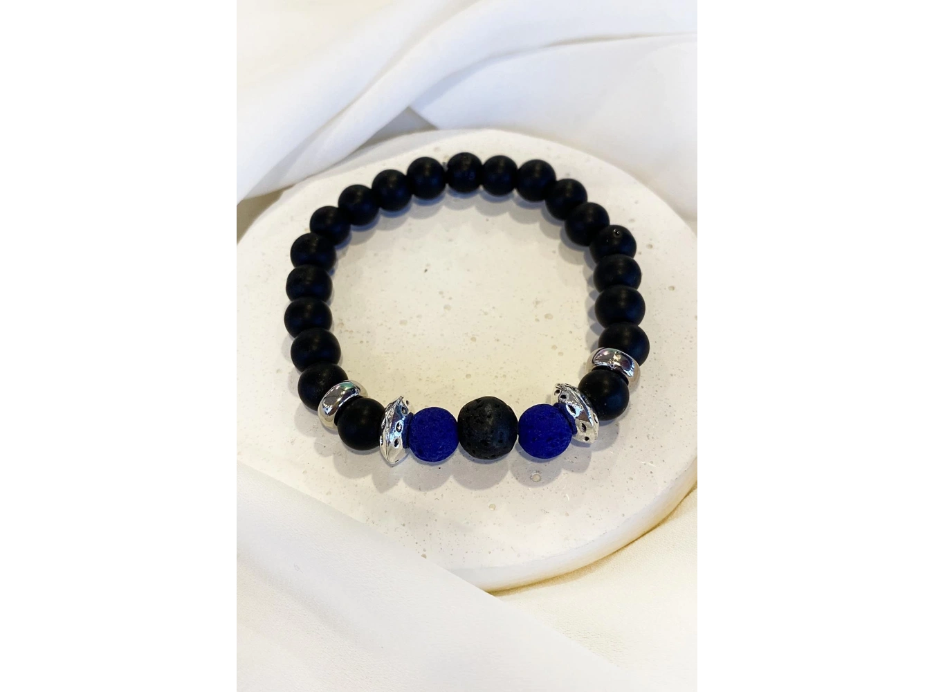 Siyah Ve Mavi Boncuk Detaylı Erkek Bileklik