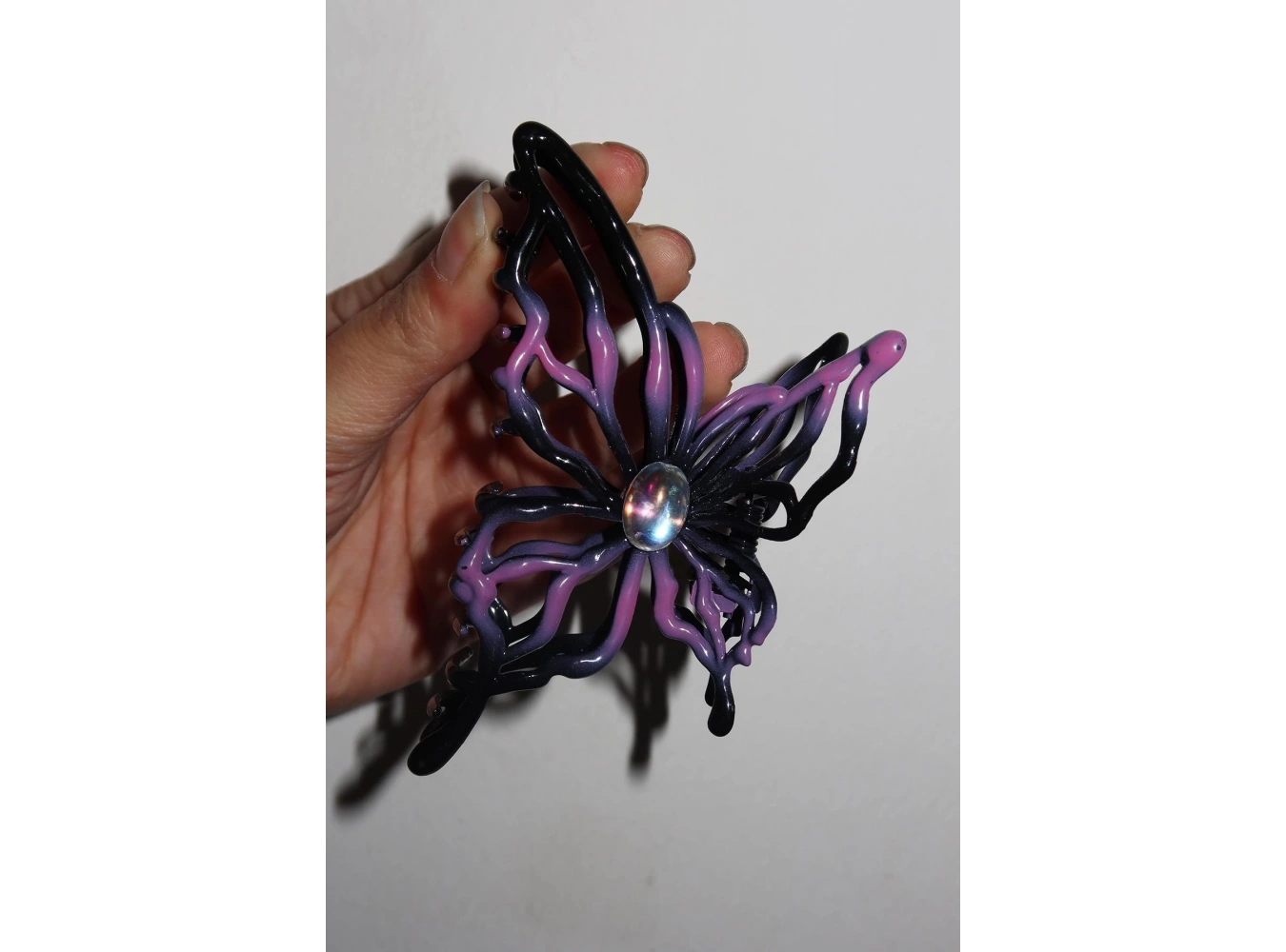 Siyah Ve Pembe Renk Kelebek Figürlü Metal Mandal Toka