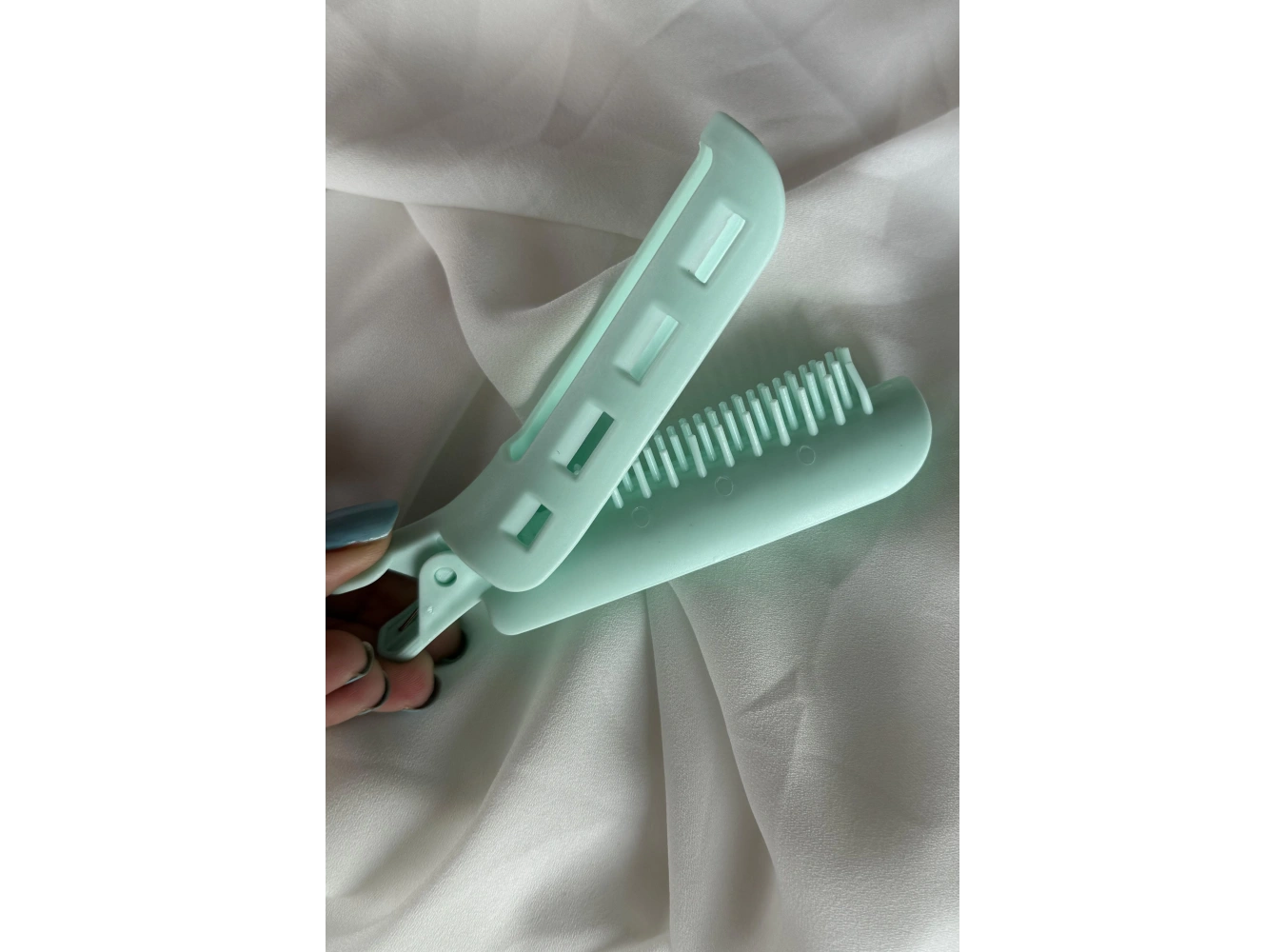 Su Yeşil Renk Tarak Detaylı Saç Kabartma Tokası (Tek)