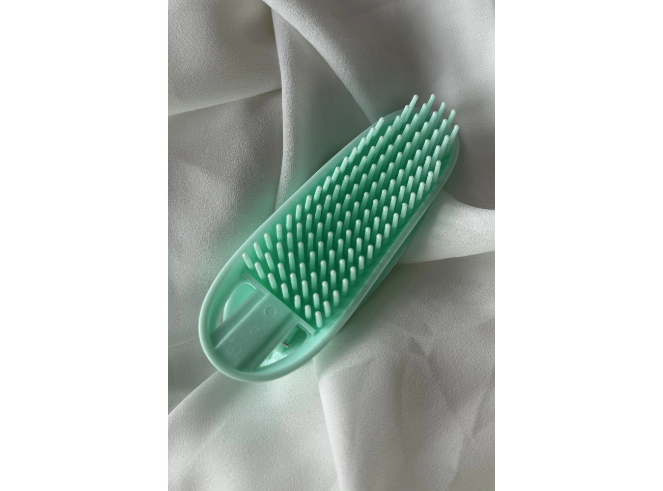 Su Yeşil Renk Tarak Detaylı Saç Kabartma Tokası (Tek)