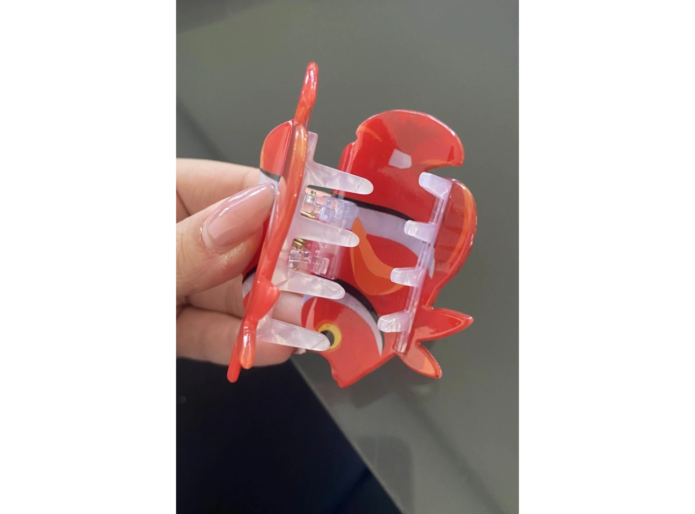 Turuncu Renk Balık Figürlü Kemik Mandal Toka