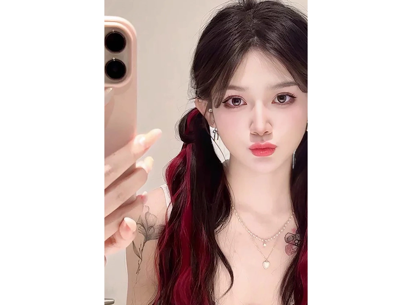 Yan Çıt Çıt Postiş / Bordo Dalgalı / 50 Cm