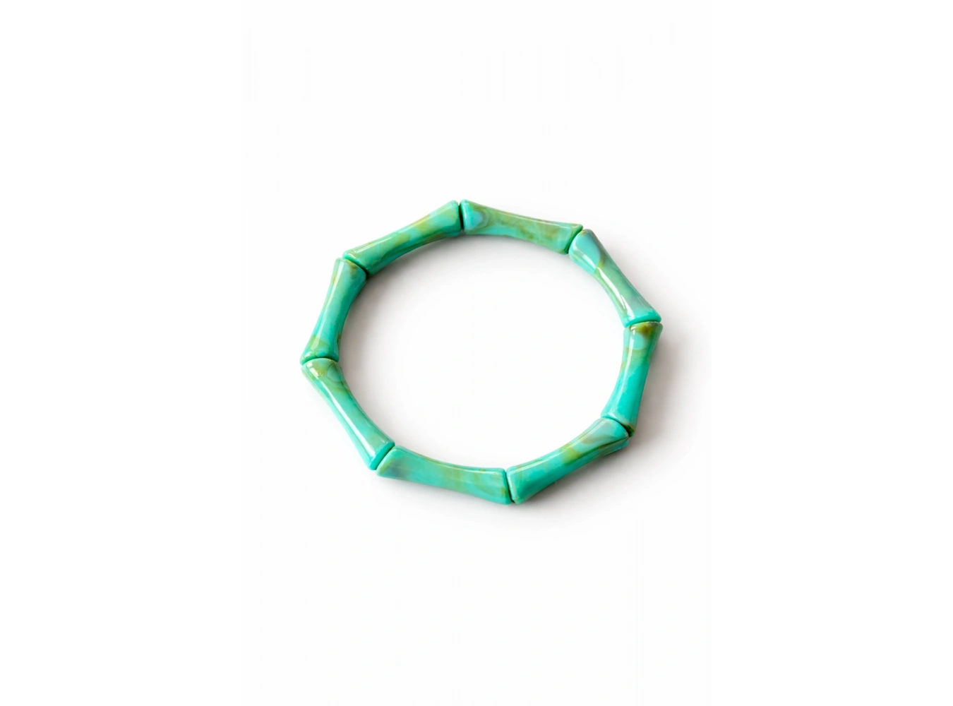 Yeşil Renk Boncuk Detaylı Bileklik