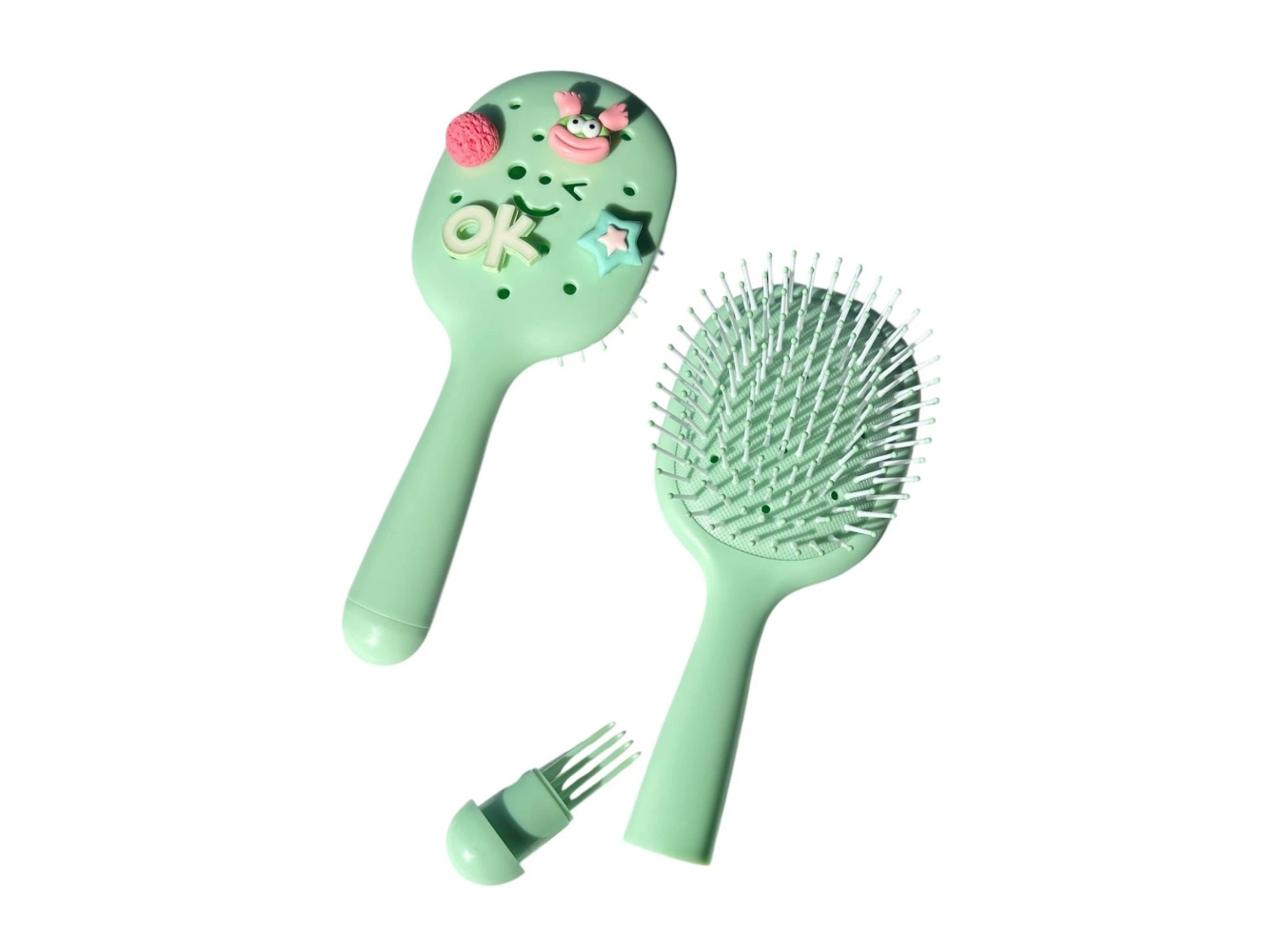 Yeşil Renk Charmlı Saç Tarama Fırçası/ Tarak