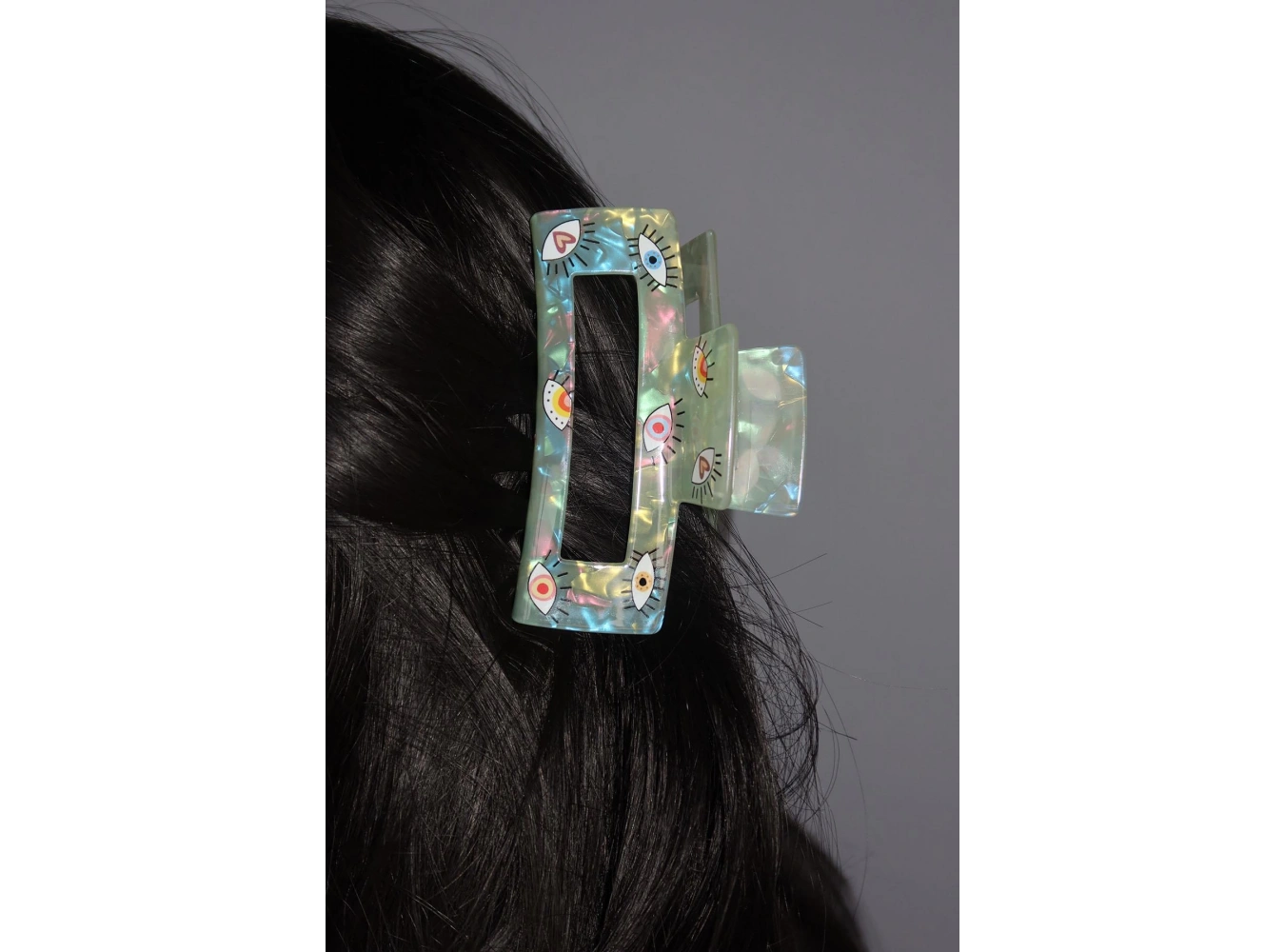 Yeşil Renk Göz Figürlü Kemik Mandal Toka