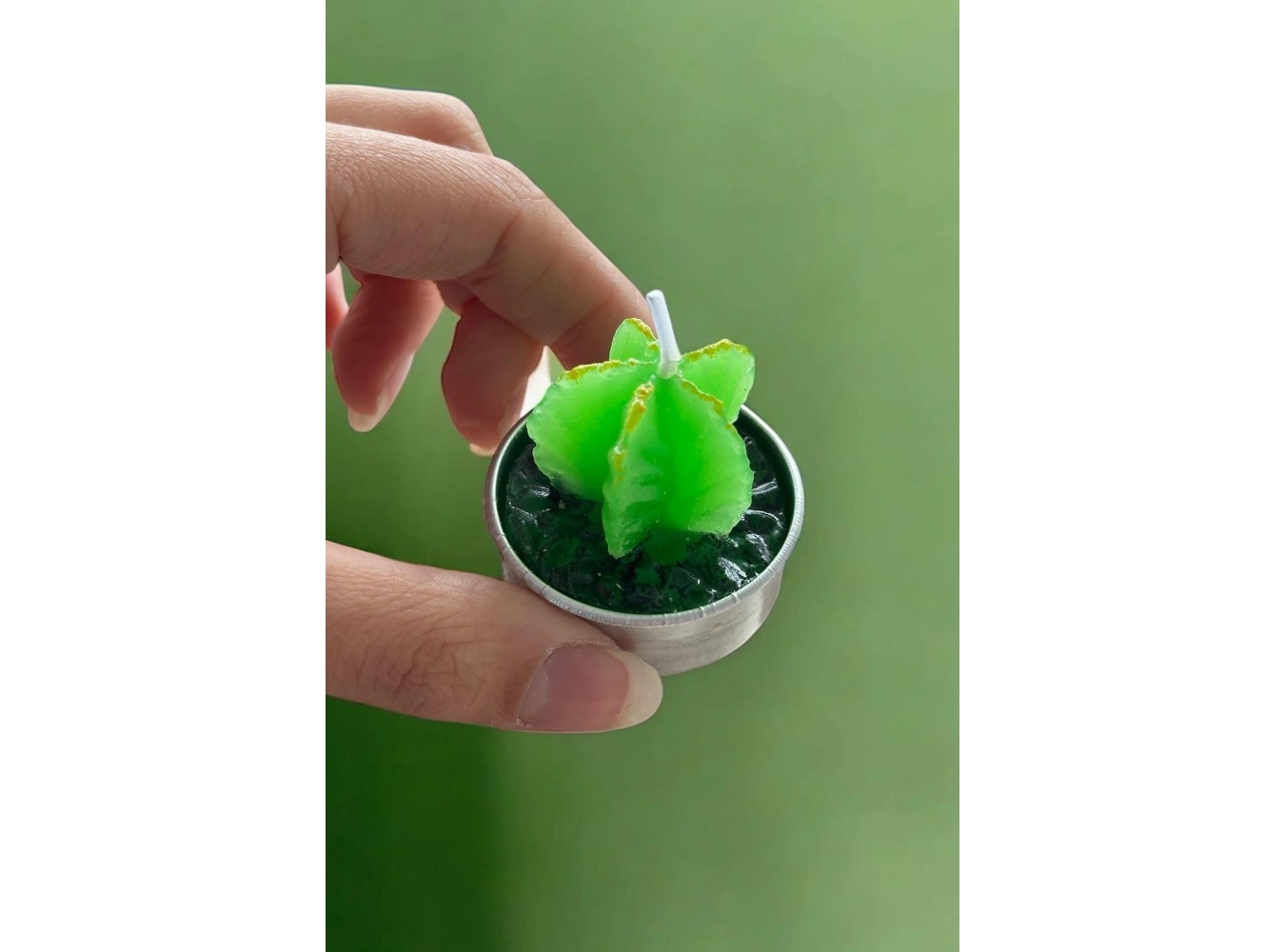 Yeşil Renk Kaktüs Figürlü Mum