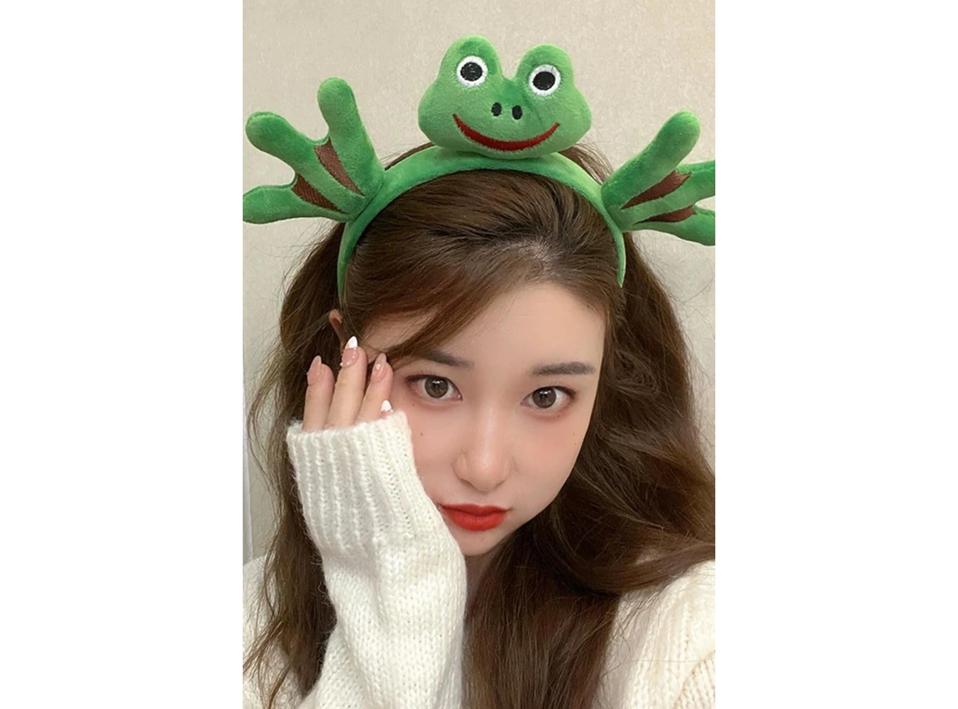 Yeşil Renk Kurbağa Figürlü Peluş Taç