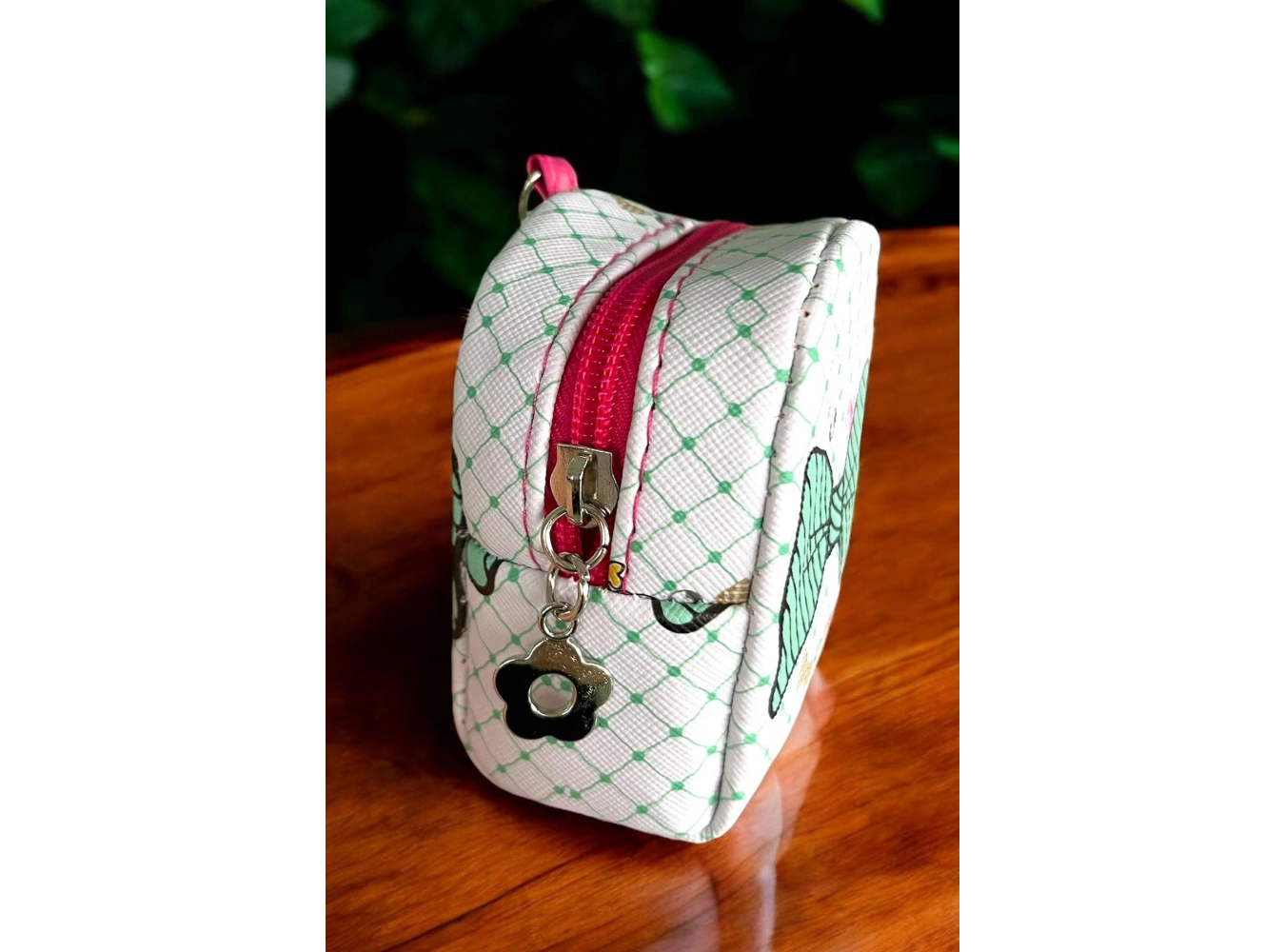 Yeşil Renk Kurdele Figürlü Anahtarlık /Cüzdan