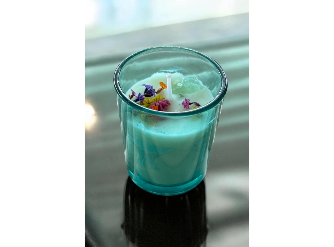 Yeşil Renk Kuru Çiçek Detaylı Mum