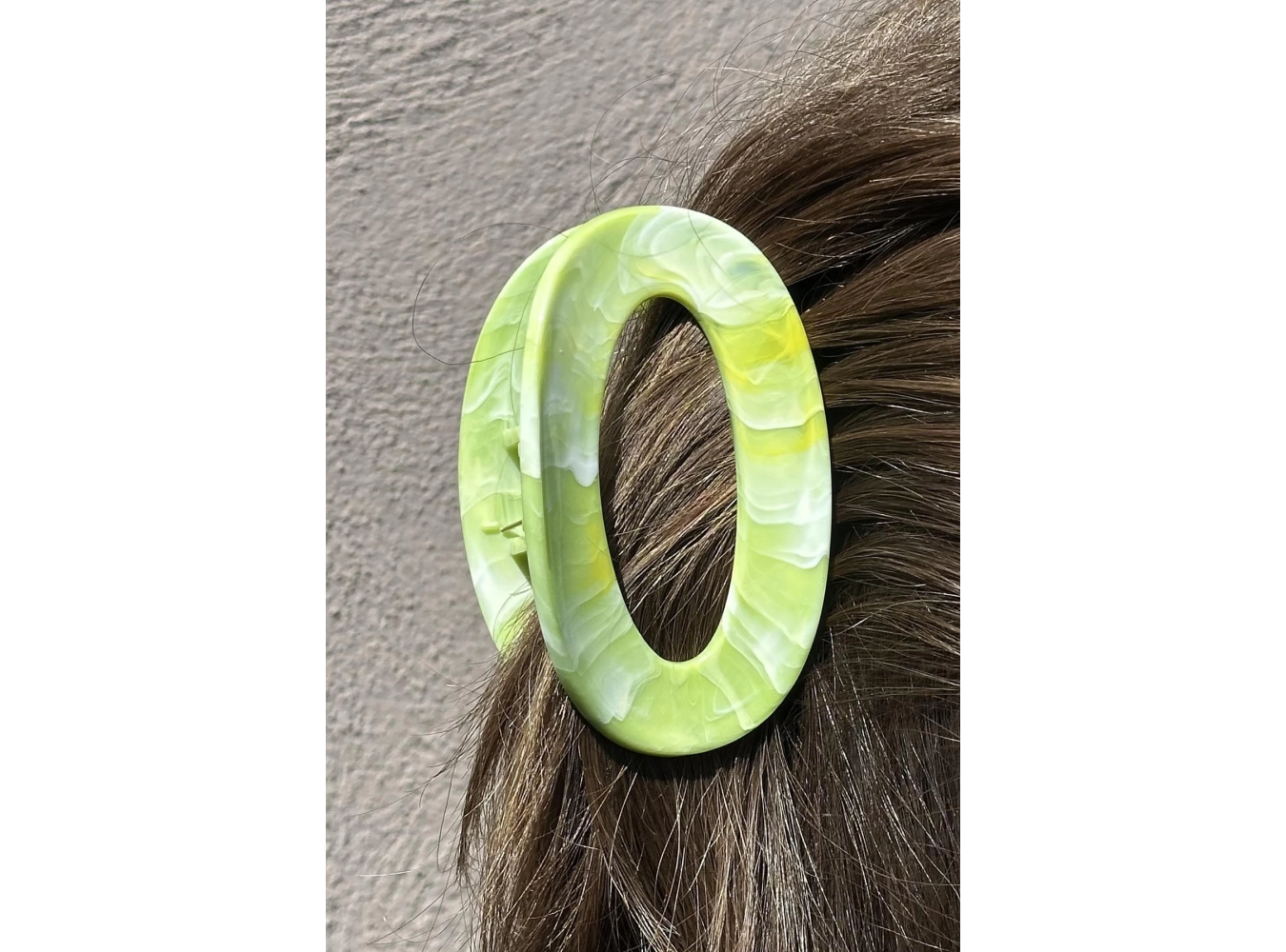 Yeşil Renk Mermer Desenli Kemik Mandal Toka