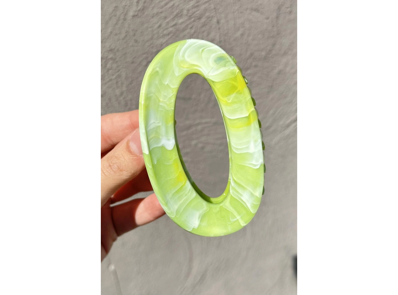 Yeşil Renk Mermer Desenli Kemik Mandal Toka