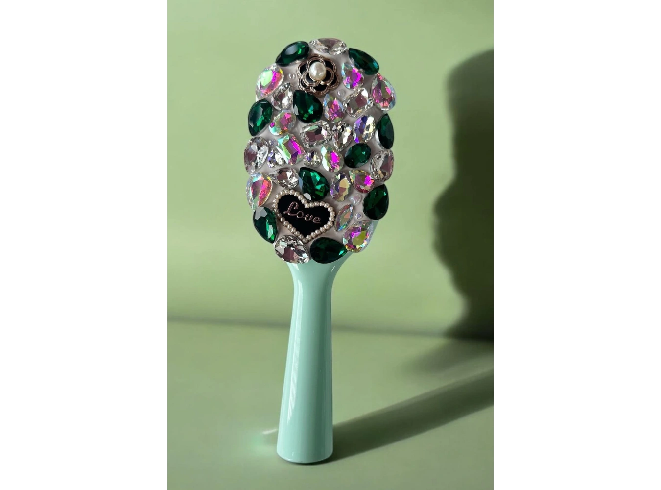 Yeşil Renk Taş Ve Love Yazılı Saç Tarama Fırçası/ Tarak