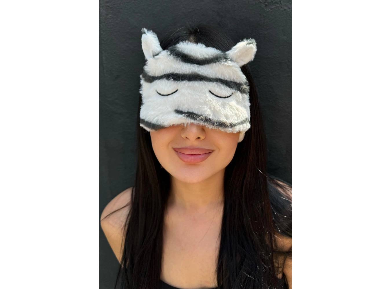 Zebra Desenli Kulak Detaylı Peluş Uyku Bandı