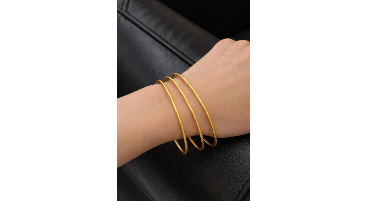 Altın Renk 3lü Kumlu Ajda Bilezik