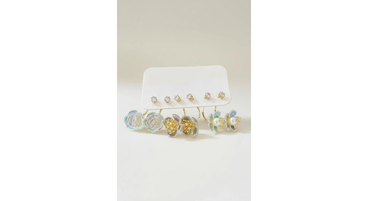 Altın Renk 6lı Çiçek Figürlü Set Küpe