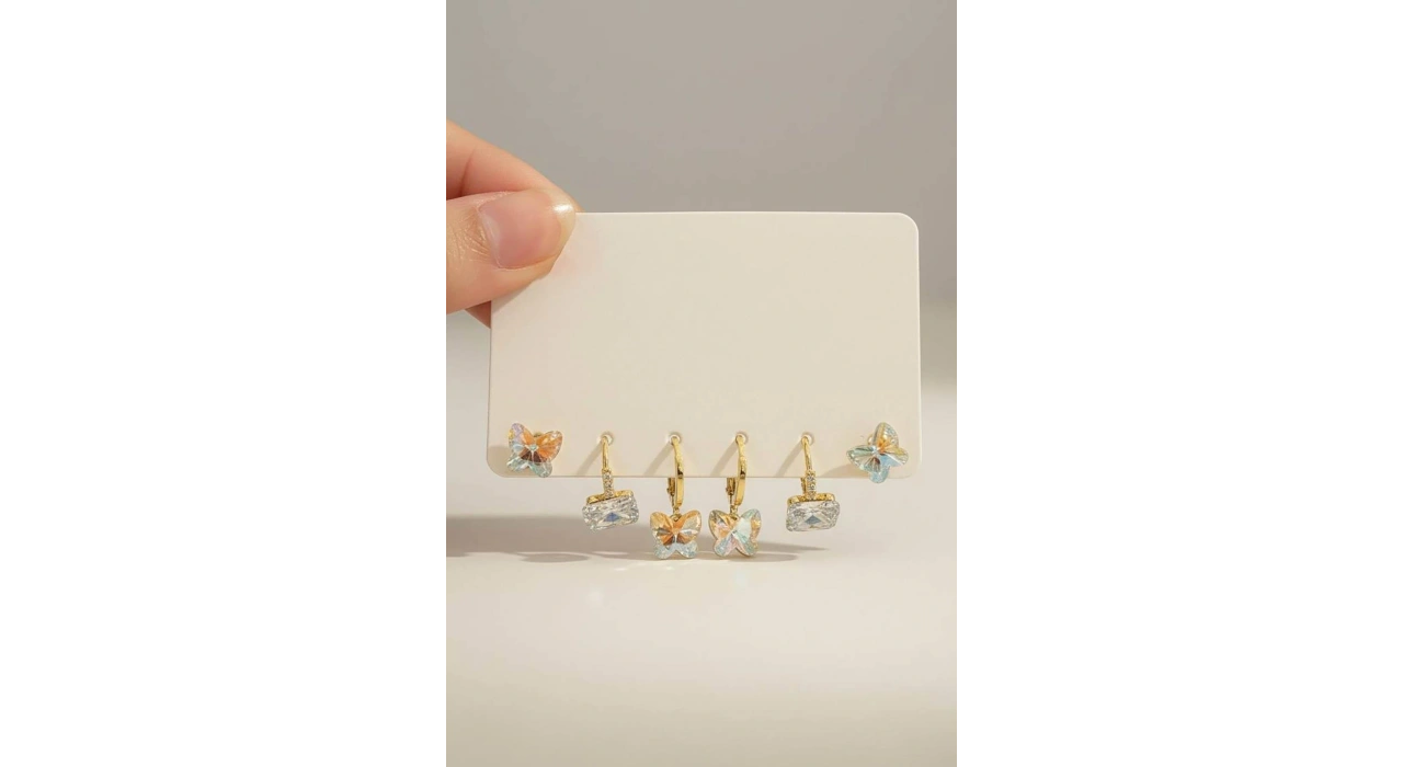 Altın Renk 6lı Taş Detaylı Set Küpe