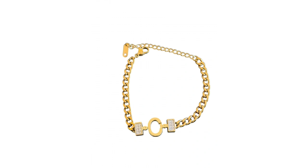 Altın Renk C Harf Çelik Bileklik