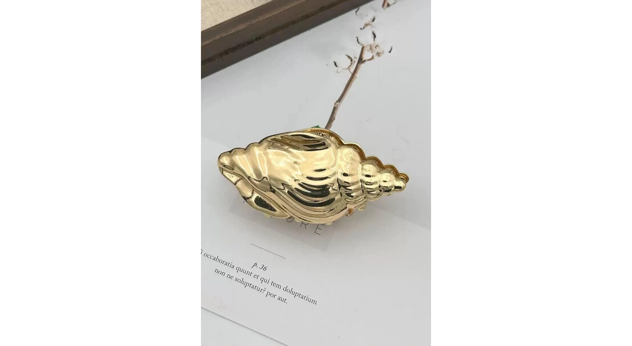 Altın Renk Deniz Kabuğu Figürlü Metal  Mandal Toka