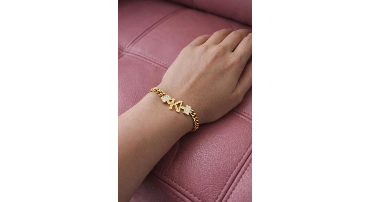 Altın Renk K Harf Çelik Bileklik