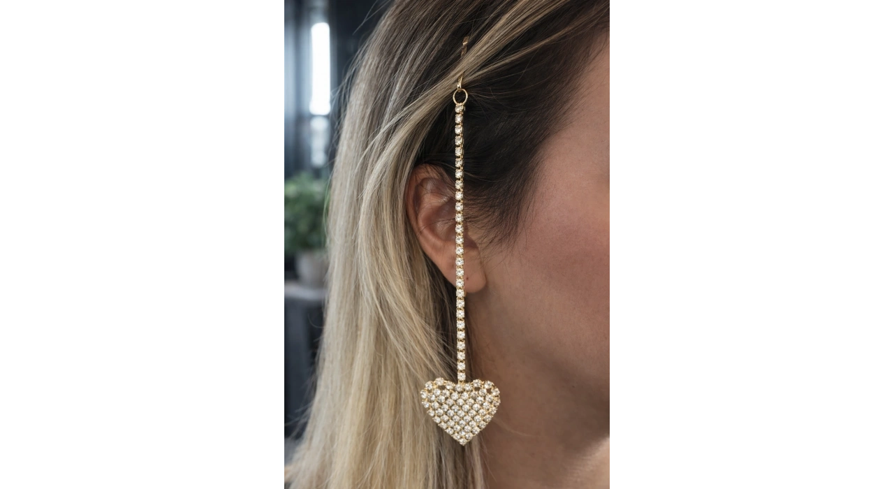 Altın Renk Kalp Figürlü Taş Detaylı Saç Aksesuarı